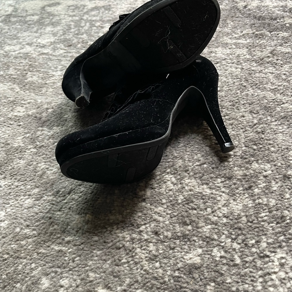 Booties - Picture 3 of 6
